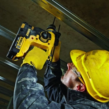 Перфоратор DeWalt DCH253M2-QW