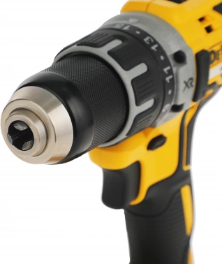 Дрель-шуруповерт DeWalt DCD791D2-QW