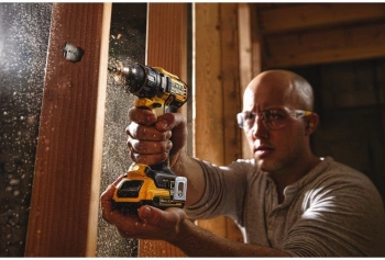 Дрель-шуруповерт DeWalt DCD791D2-QW