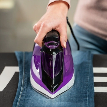 Утюг Zelmer ZIR1515