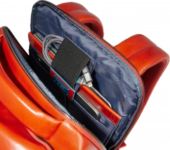 Рюкзак мужской Piquadro Blue Square CA6591B2/CU4 табачный кожа