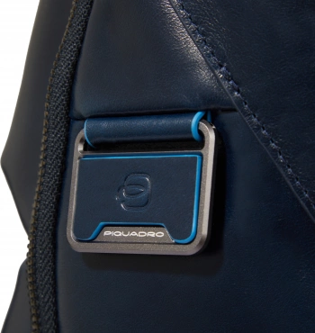 Рюкзак мужской Piquadro Blue Square CA6592B2BM/BLU2 темно-синий кожа