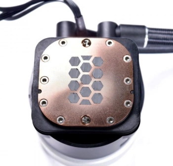 Система водяного охлаждения Lian-Li Galahad II Trinity 240