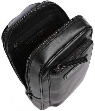 Рюкзак слинг мужской The Bridge 053354EX/7R черный кожа