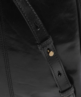 Рюкзак женский The Bridge Flora 04246401/30 черный кожа