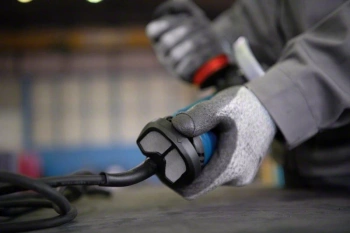 Углошлифовальная машина Bosch GWS 17-125 S