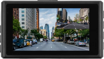 Видеорегистратор Digma FreeDrive 300DW