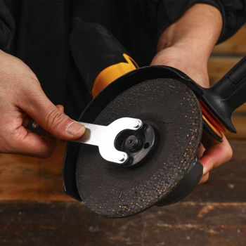 Углошлифовальная машина Deko DKAG850