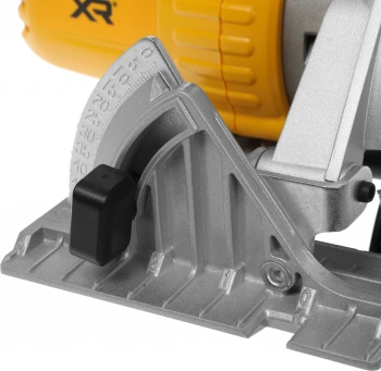 Циркулярная пила (дисковая) DeWalt DCS391N