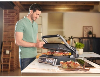 Электрогриль Braun CG7040