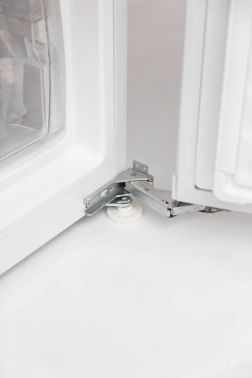 Холодильник Scandilux CTFBI205E