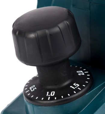 Рубанок Bosch GHO 6500