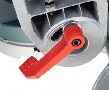 Торцовочная пила Bosch GCM 216