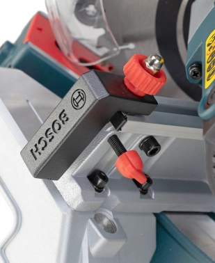 Торцовочная пила Bosch GCM 216