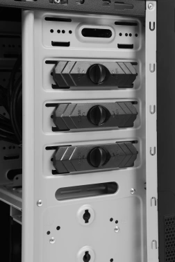 Корпус Chieftec Elox