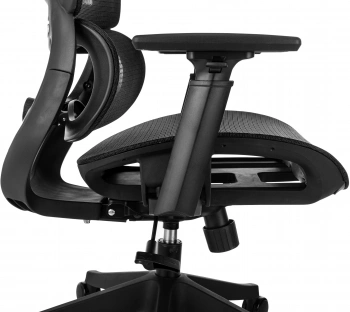 Кресло эргономичное Бюрократ  831