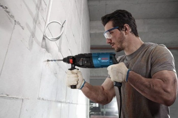 Перфоратор Bosch GBH 240