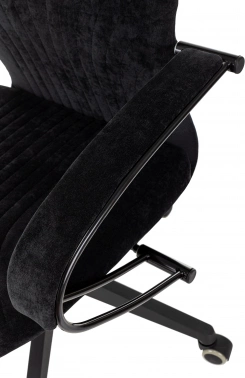 Кресло руководителя Бюрократ  CH-610