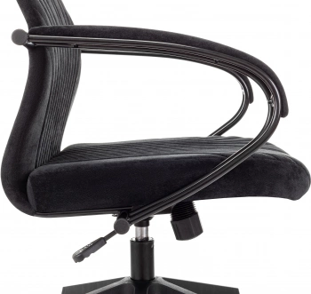 Кресло руководителя Бюрократ  CH-610