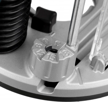 Фрезер Bosch GOF 130