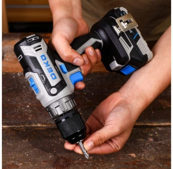 Дрель-шуруповерт Deko Loner 20V