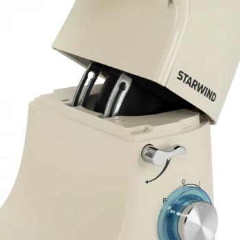 Кухонная машина Starwind SKM8283