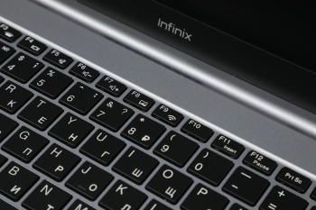 Ноутбук Infinix Inbook  Y3 PLUS YL51A5