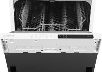 Посудомоечная машина встраив. Indesit DIS 1C50