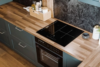 Индукционная варочная поверхность Lex EVI 631A BL