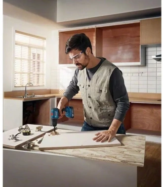 Дрель-шуруповерт Bosch GSR 185-LI