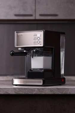 Кофеварка рожковая Vitek VT-1514 BK