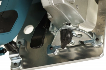 Циркулярная пила (дисковая) Makita HS6601