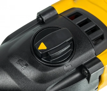Перфоратор DeWalt DCH133N-XJ