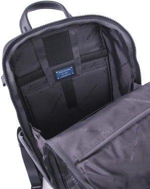 Рюкзак Piquadro Than CA6609S135/N черный кожа