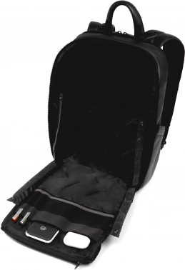 Рюкзак Piquadro Than CA6610S135/N черный кожа