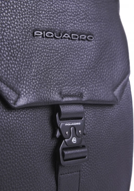 Сумка Piquadro Than CA1816S135/N черная натур.кожа