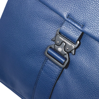 Рюкзак Piquadro Than CA6611S135/BLU синий кожа