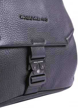 Сумка Piquadro Than CA6615S135/N черная натур.кожа