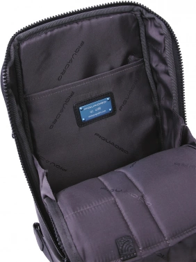 Рюкзак слинг мужской Piquadro Than CA6616S135/N черный кожа