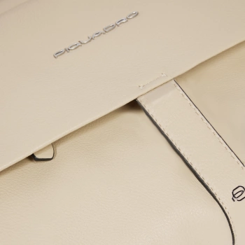 Деловая сумка женская Piquadro Than CA6698S135/BE с отделением для ноутбука 14