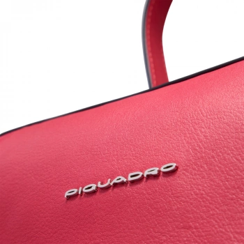 Рюкзак женский Piquadro Lyra CA4576W92T/R красный ткань/натур.кожа