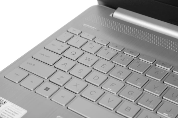 Ноутбук HP  15s-fq5340tu