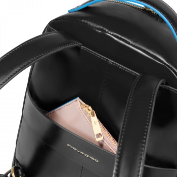 Рюкзак женский Piquadro Blue Square CA6677B2/N черный кожа