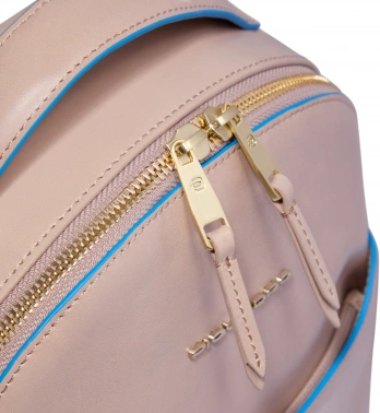 Рюкзак женский Piquadro Blue Square CA6677B2/RO2 пудровый кожа