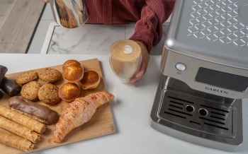 Кофеварка рожковая Garlyn C60