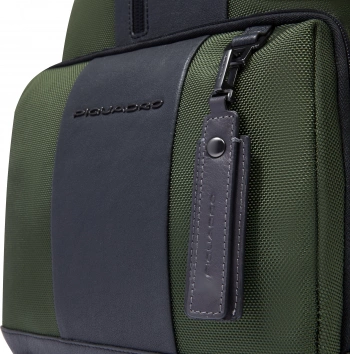 Рюкзак мужской Piquadro Brief2 CA3214BR2/VE2 хаки ткань/натур.кожа