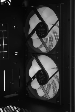 Корпус Lian-Li Lancool 207