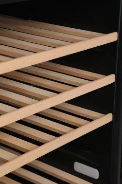 Винный шкаф Haier FWC49GA