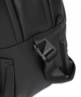 Сумка дорожная Piquadro CORNER