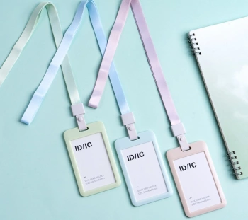 Бейдж для пропуска Deli EF350 AS EF350